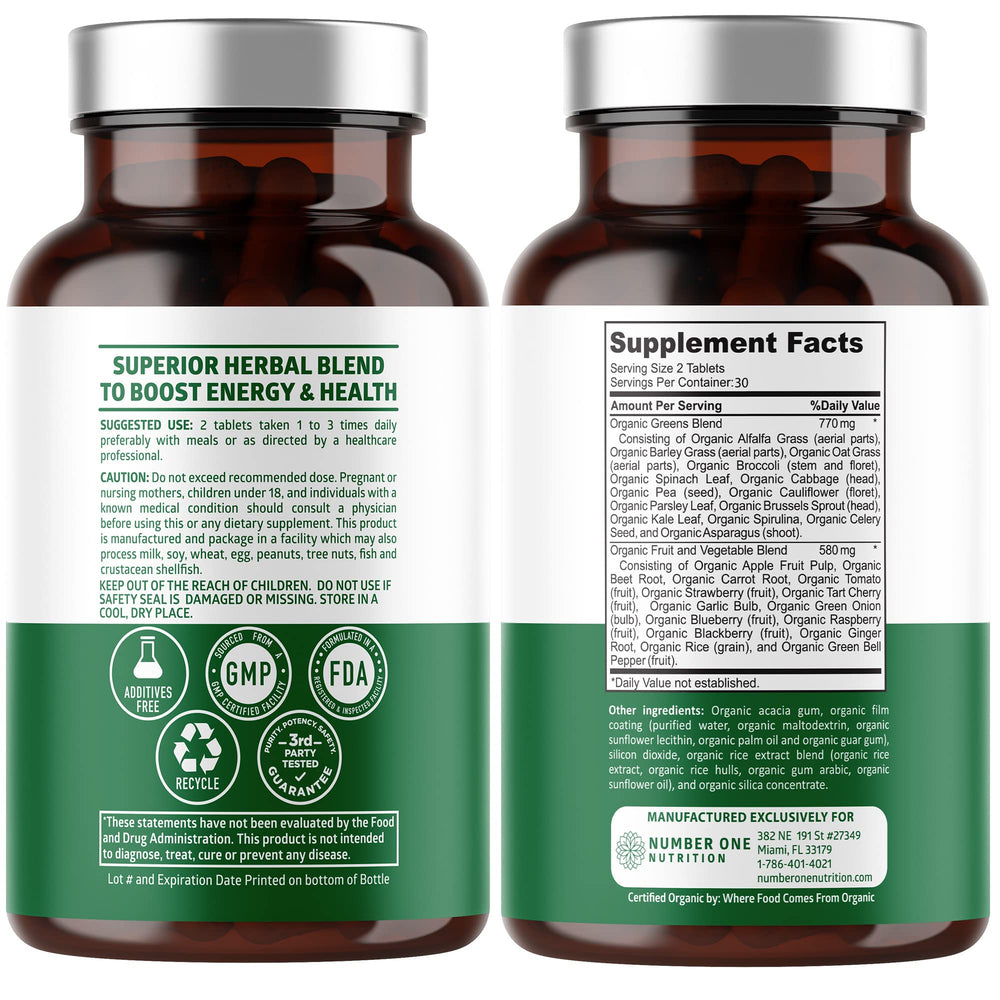 Serving suggestion: glass with green superfood powder