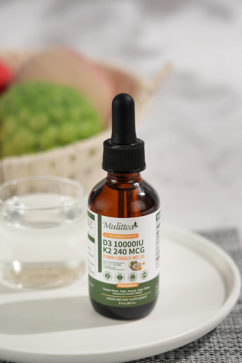 Liquid vitamin designed for easy consumption for adults and kids.