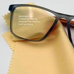 Packaging view: 100 cloths in five colors