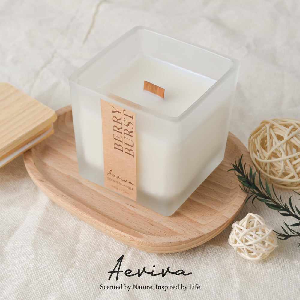 Natural soy wax ingredients used in Berry Burst candle