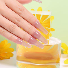 AIMEILI easy-application formula helps achieve smooth coats.