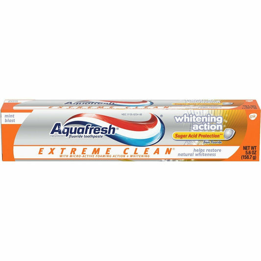 Aquafresh Extreme Clean Whitening Action toothpaste six-pack 5.6 oz tubes