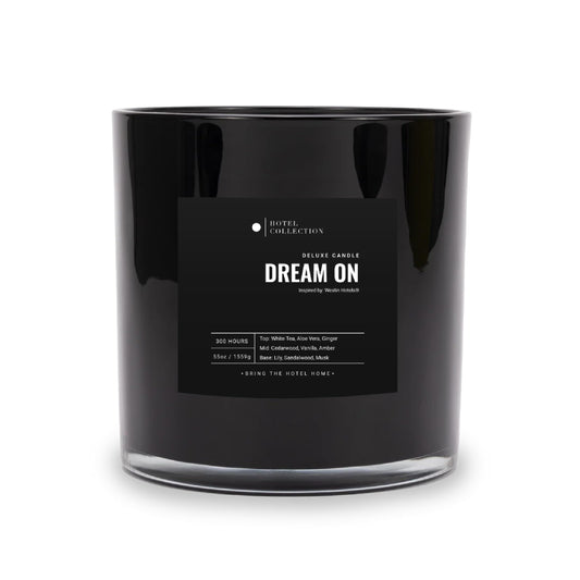 Aroma360 Dream On Deluxe candle front label close-up for luxury ambience