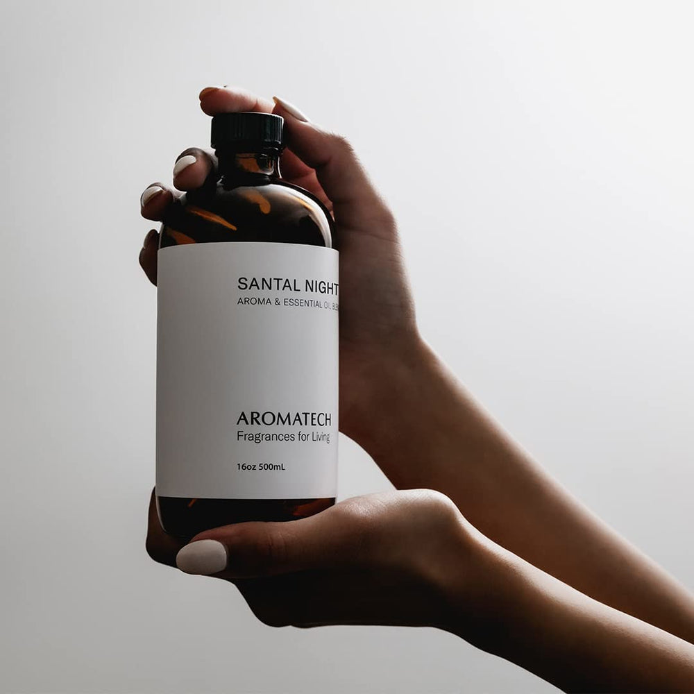 AromaTech Santal Night diffuser oil bottle on display