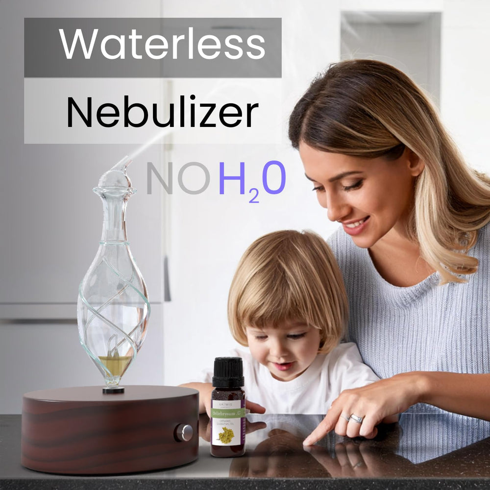 Natural pine wood base of ArOmis diffuser