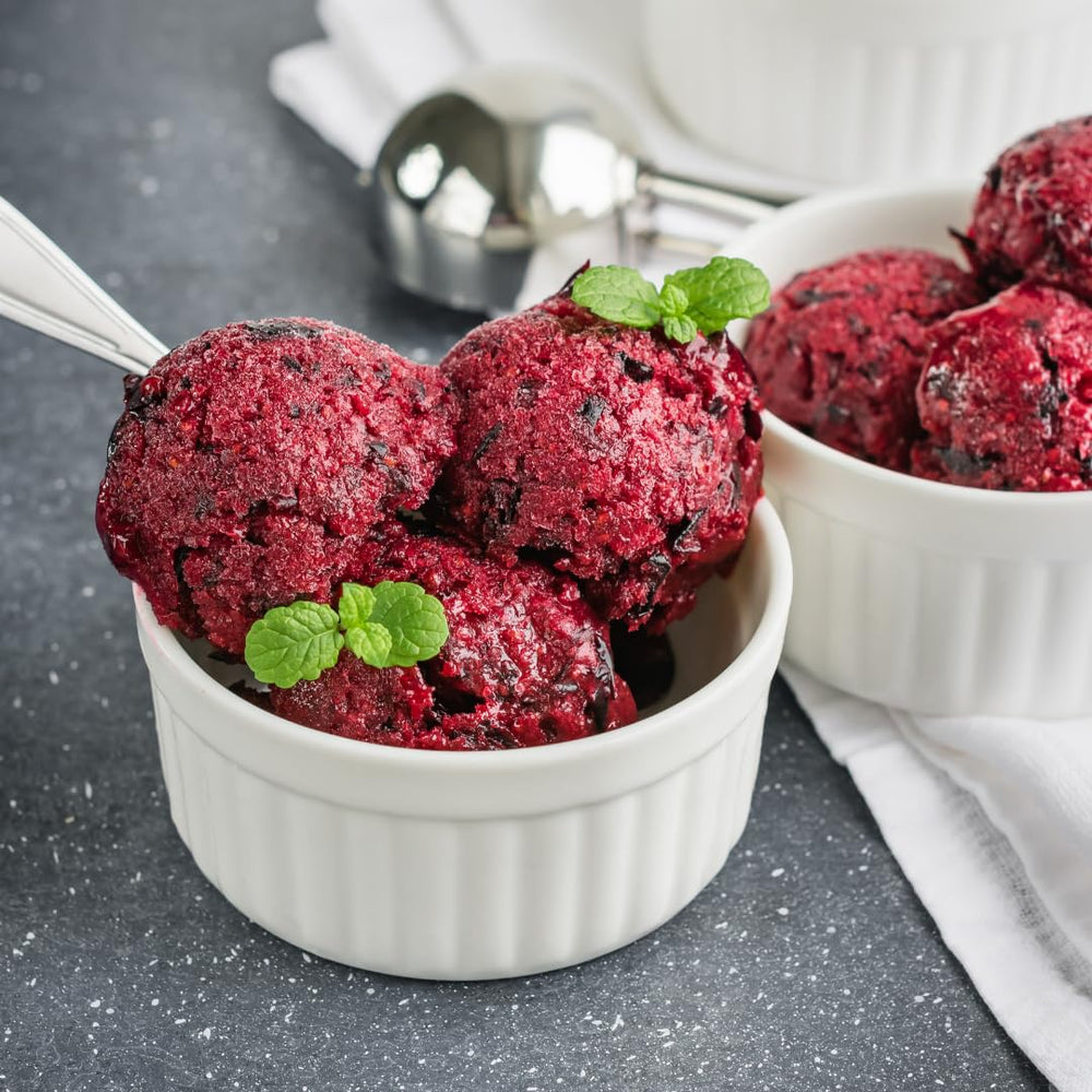 Fine texture of Aronia Berry Powder