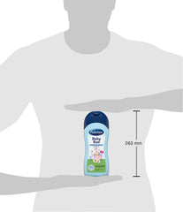Foam bath lather with Bubchen baby bath