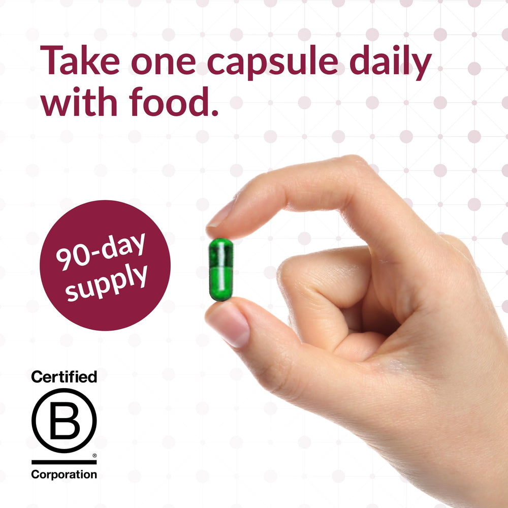 Bariatric Advantage Ultra Solo Without Iron capsule close-up emphasizes water-miscible D3 and vitamin A.