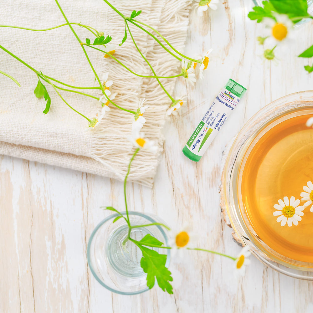 Boiron AllergyCalm Kids packaging-design signals cGMP and HPUS standards.