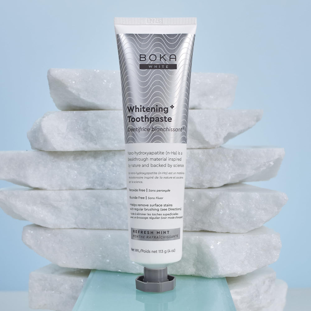 Minty fresh brushing with aloe vera and green tea