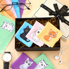Green cat-pattern microfiber cleaning cloth for glasses and phones