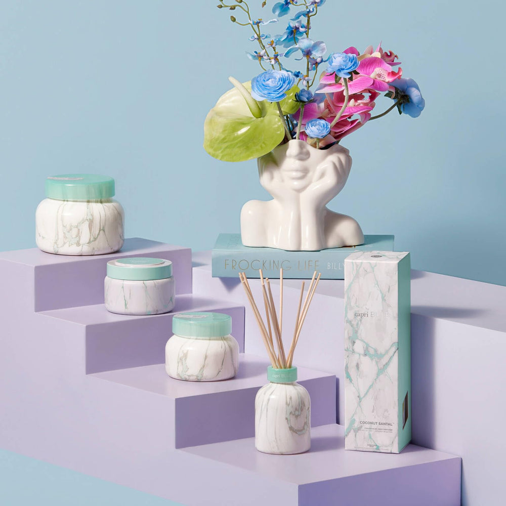 Etched glass collar detail on Modern Marble diffuser