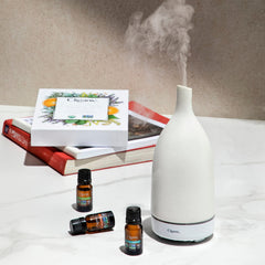 Aromatherapy diffuser with lemon essential oil