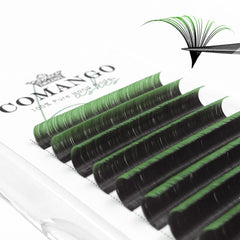 CoMango Ombre Green lash extensions with root-to-tip gradient for bold, wearable drama