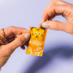 Box of 120 squeeze packets for kids omega-3