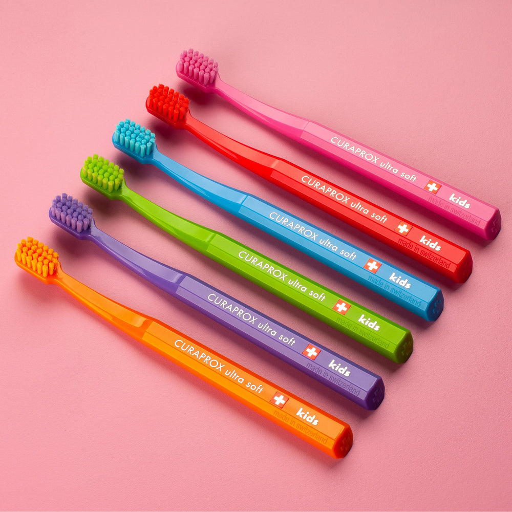 Travel-friendly blister pack for Curaprox Kids Toothbrush – international edition