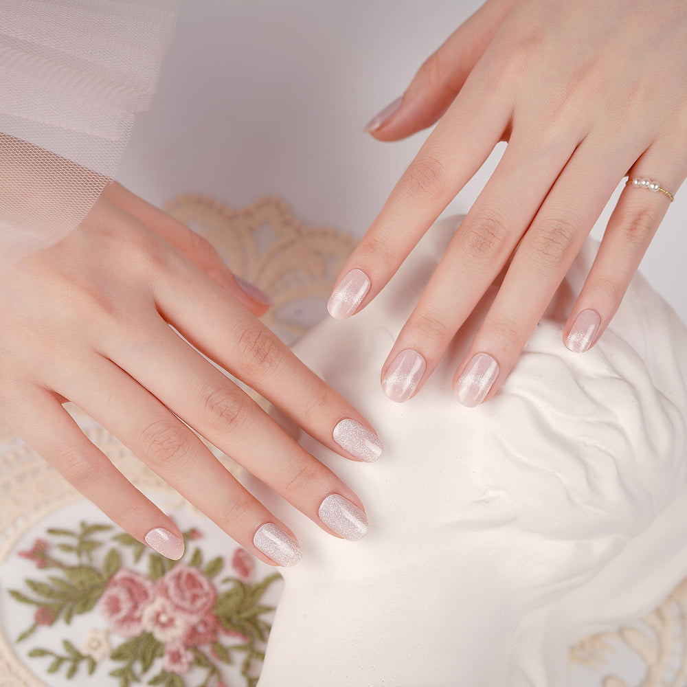 DANNI & TONI long-lasting wear up to two weeks when UV cured.
