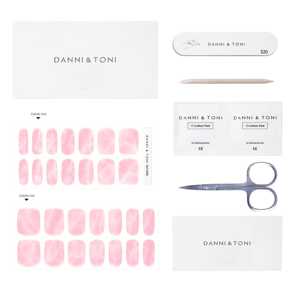 No-drying-time advantage of DANNI & TONI gel nail strips