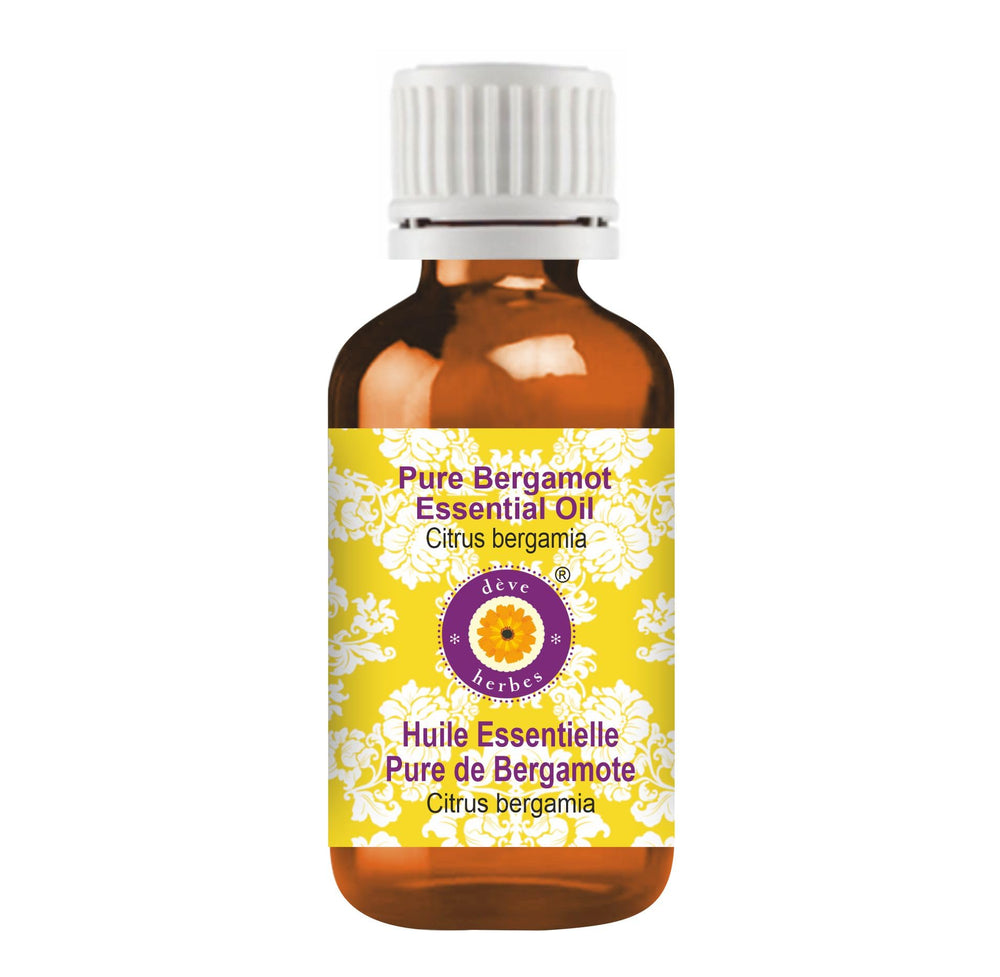 Amber glass bottle of Bergamot essential oil (15ml)