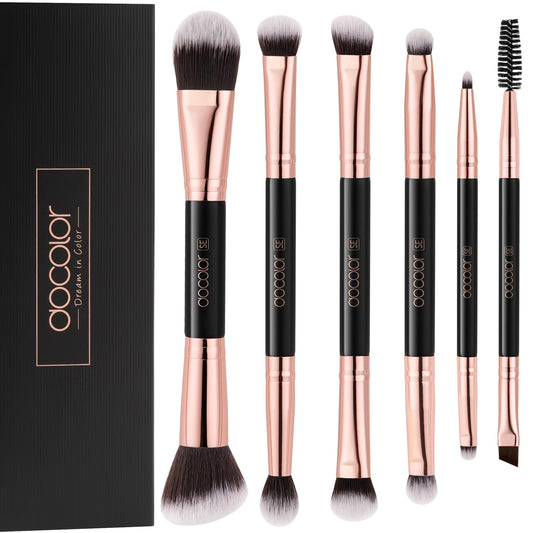 Docolor double-sided eyeshadow brushes for versatile shading and blending on lids.