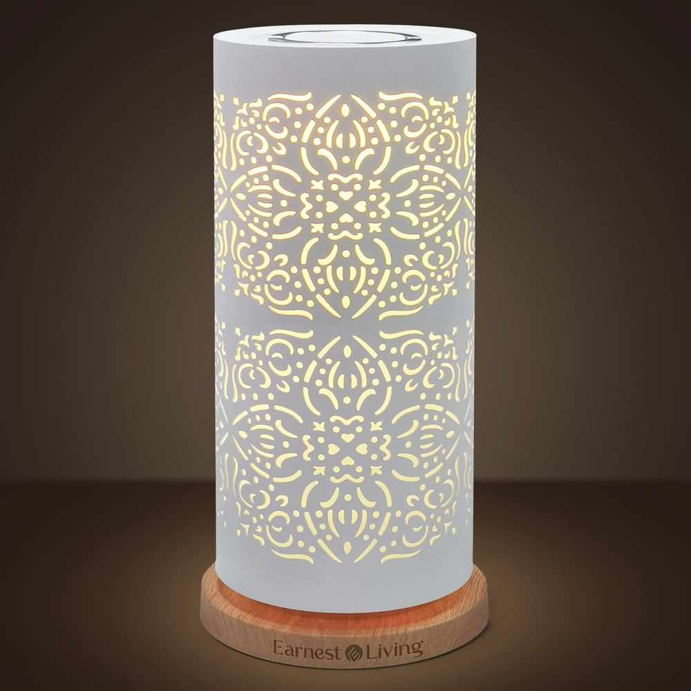 Decorative pattern on the metal shell of the Earnest Living diffuser