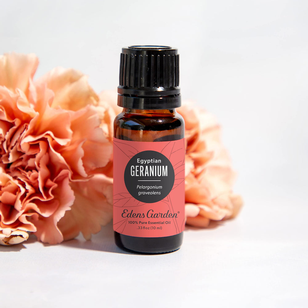 Geranium Egyptian essential oil label close-up
