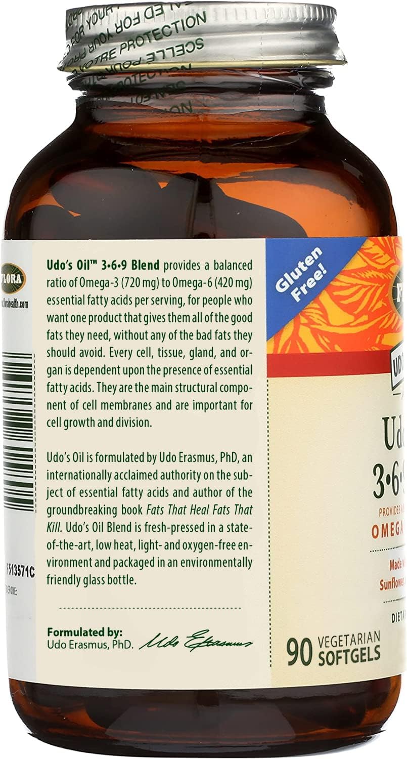 Graphic highlighting organic coconut oil and flax seed oil in the blend