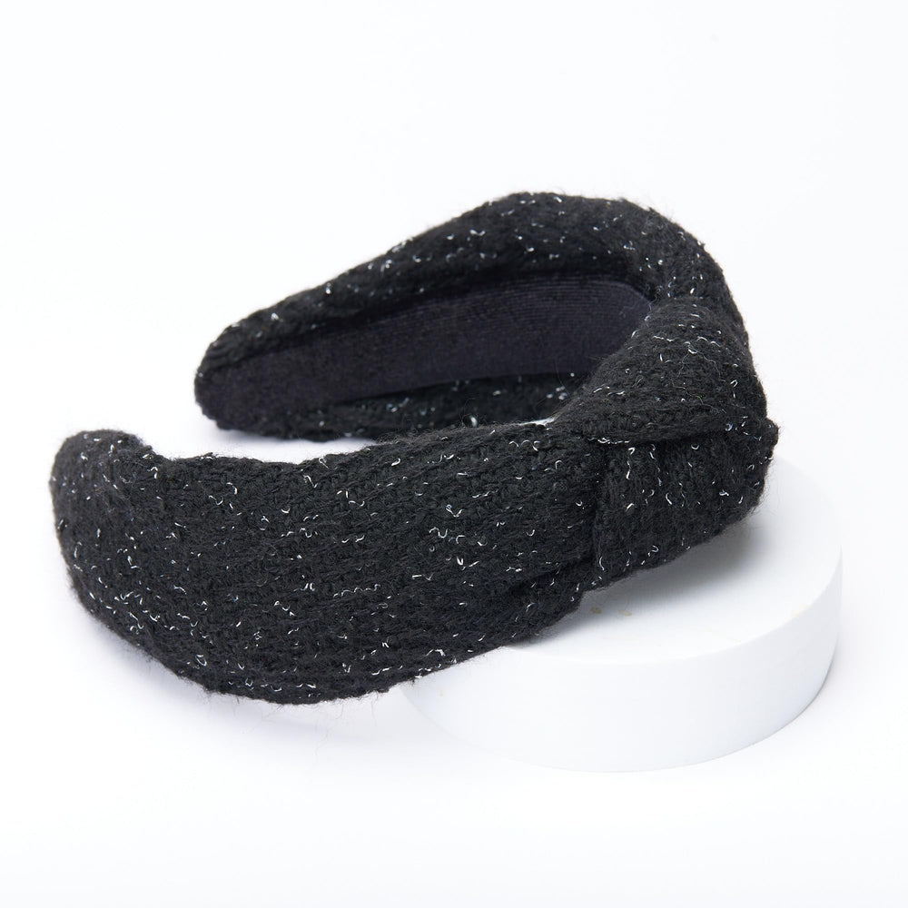 Funcosta knotted headband close-up shows soft fabric and refined knot for all-day wear