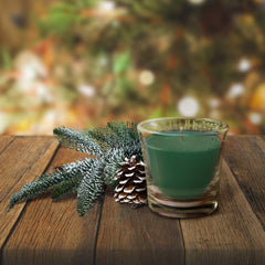 Glade Pine Wonderland candle label on jar