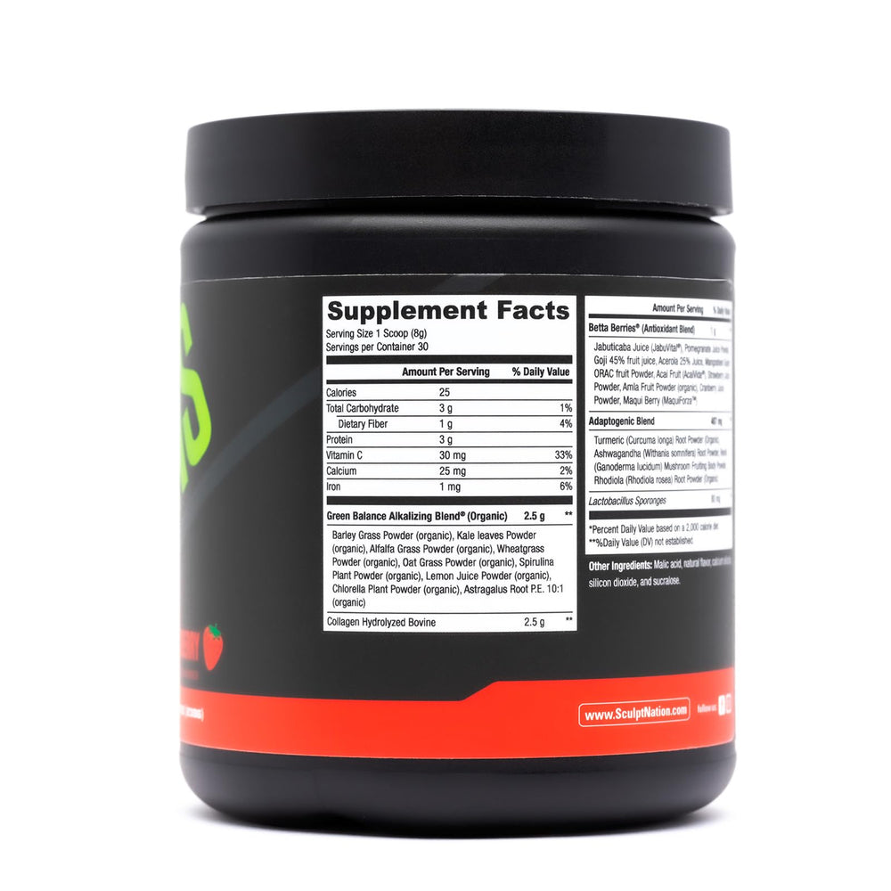 Smoothie prepared with Greens Strawberry powder
