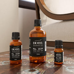 Notes imagery: piney olibanum, white florals, sandalwood and cedar