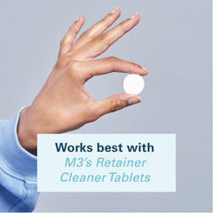 Using the denture bath case to clean dentures and retainers