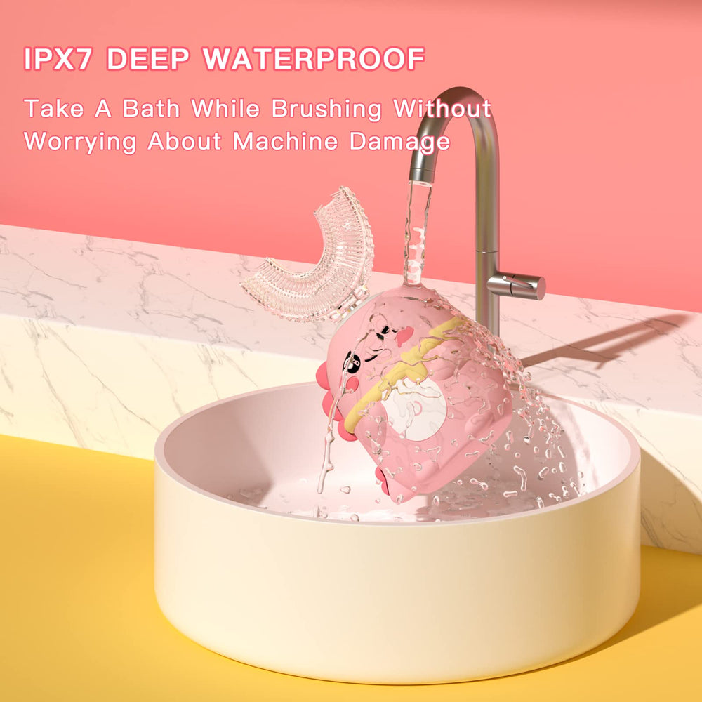 IPX7 waterproof design and USB charging port