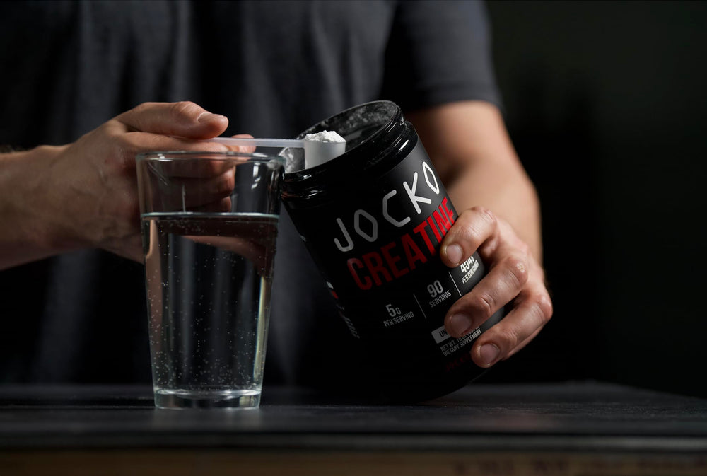 Close-up of nutrition label on Jocko Fuel Creatine Monohydrate jar