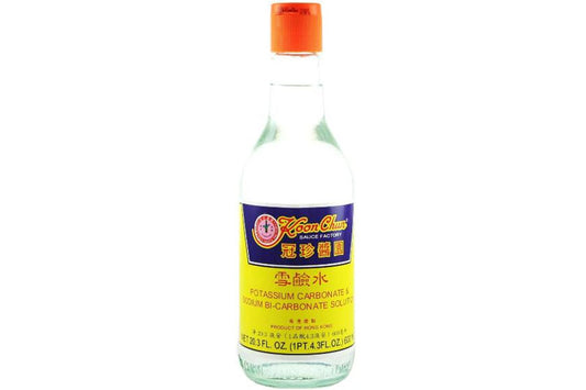 Front view of Koon Chun Potassium Carbonate & Sodium Bicarbonate Lye Water bottle (16.9 fl oz, 500 ml) Hong Kong