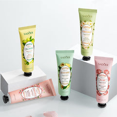Laikme travel-size hand cream set image highlights compact, purse-friendly moisture on the go