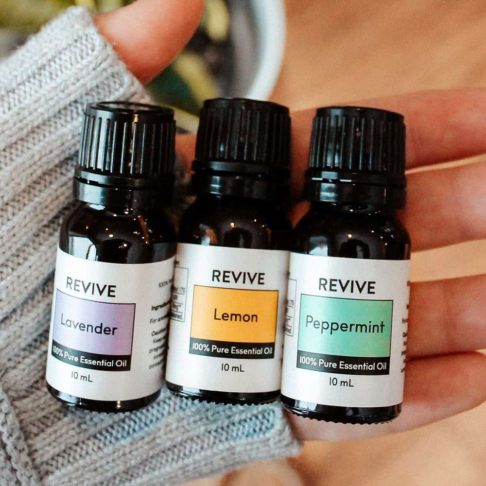 Lemon essential oil bottle, 10ml