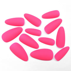 Lifextol almond tips in 12 sizes ensure comfortable fit on most nails