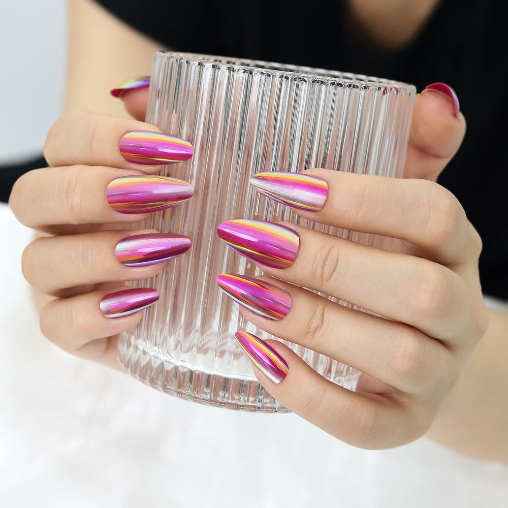 LISSMOMO press-on nails in short almond French tip for salon-quality at home.