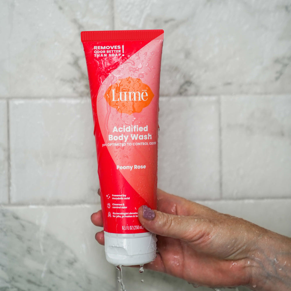 Lume Acidified Body Wash Peony Rose scent highlight