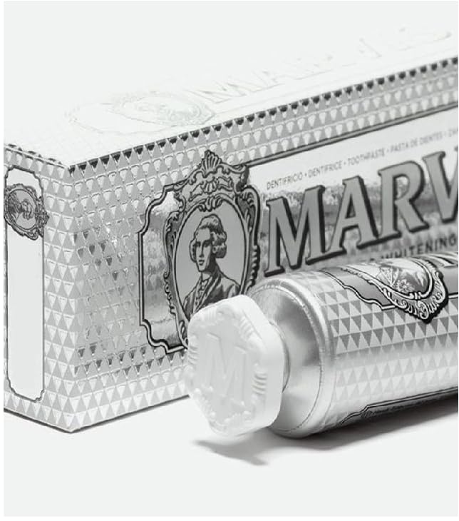 Made in Italy branding on Marvs Smokers Toothpaste tube