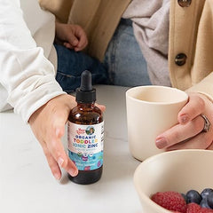 Vegan and Non-GMO certifications on MaryRuth Toddler Zinc Drops