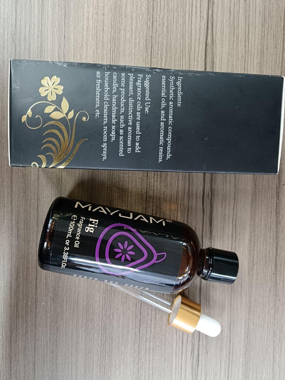 Long-lasting fig fragrance oil scent in diffuser