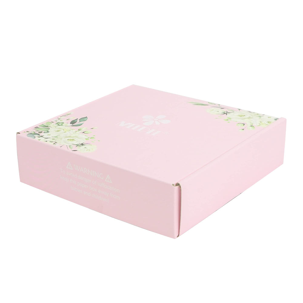 MEEDEE soft ribbons double as a chic bracelet for on-the-go styling.