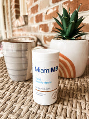 Visual of collagen ingredients: marine collagen, vitamin C, biotin, minerals