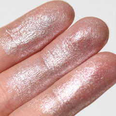 Moira Stellar Glaze Shadow 008 Frosty crease-resistant finish enhances vibrant eyelids