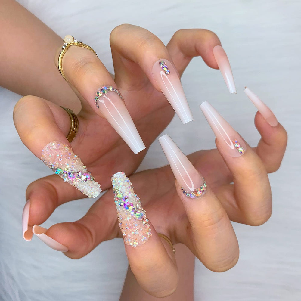 Morily reusable nail adhesive tabs for cost-efficient wear
