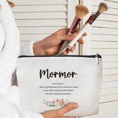 MOTERMATE Mormor makeup bag pattern detail adds colorful personality to travel