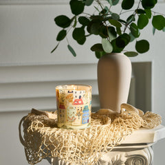 Candle packaging and gift-ready presentation