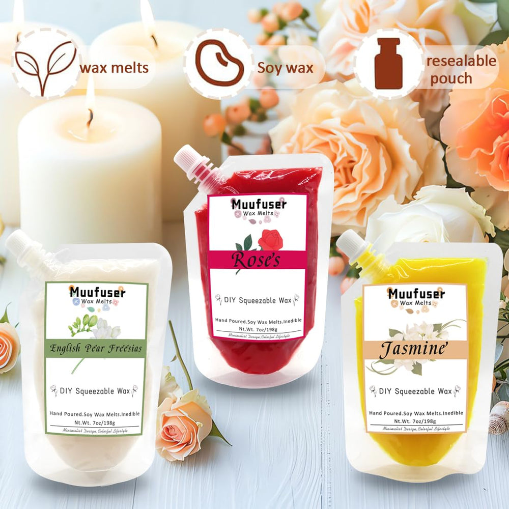 Muufuuser squeezable candle bottle close-up highlights soy wax and aroma.
